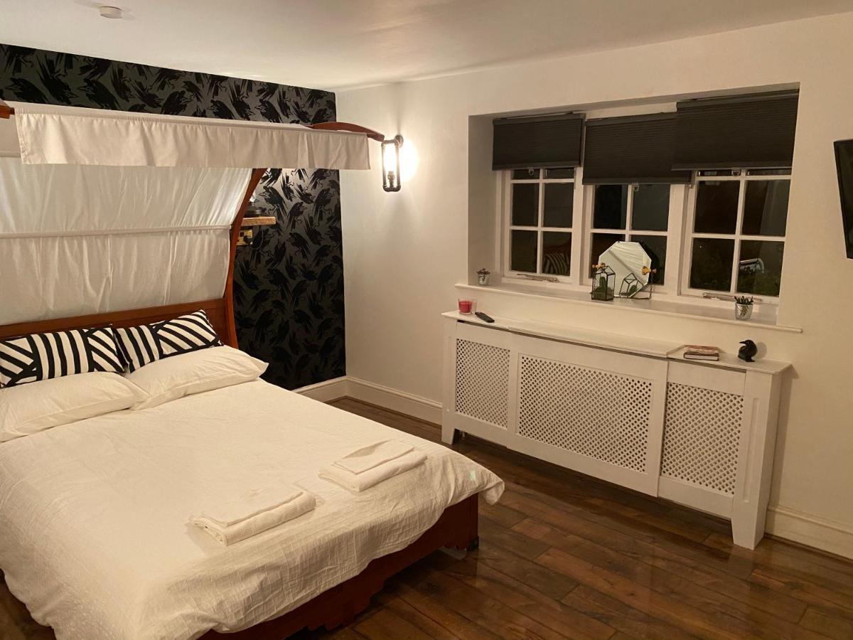 The Raven Suite Henley-on-Thames Extérieur photo